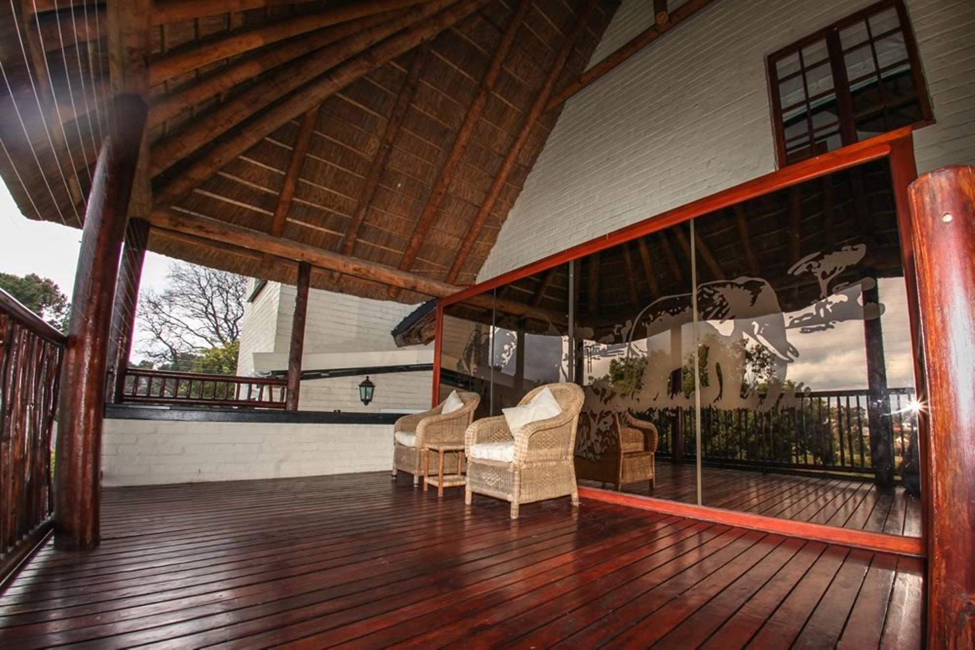 Winelands Villa Guesthouse And Cottages Somerset West Exterior photo