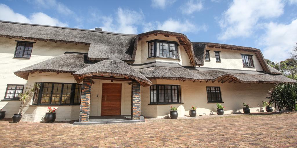 Winelands Villa Guesthouse And Cottages Somerset West Exterior photo
